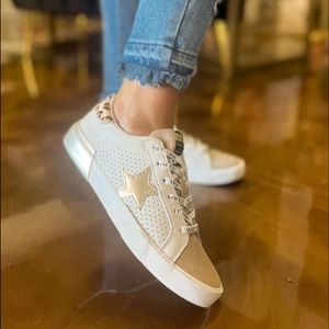 New in box Vintage Havana mag sneakers